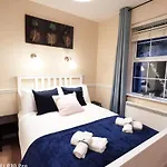 New Spacious & 3bedroom Tv& Wifi Lägenhet Dublin