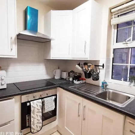 New Spacious & 3bedroom Tv& Wifi Appartamento Dublino