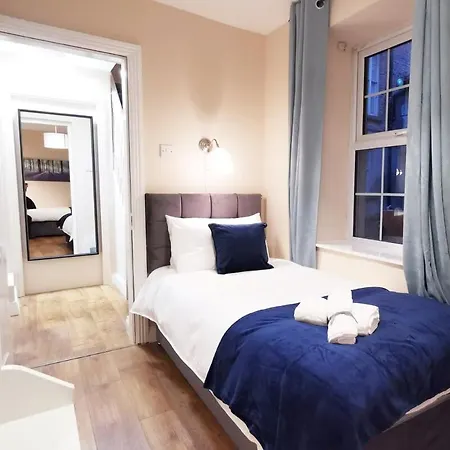 Apartament New Spacious & 3bedroom Tv& Wifi